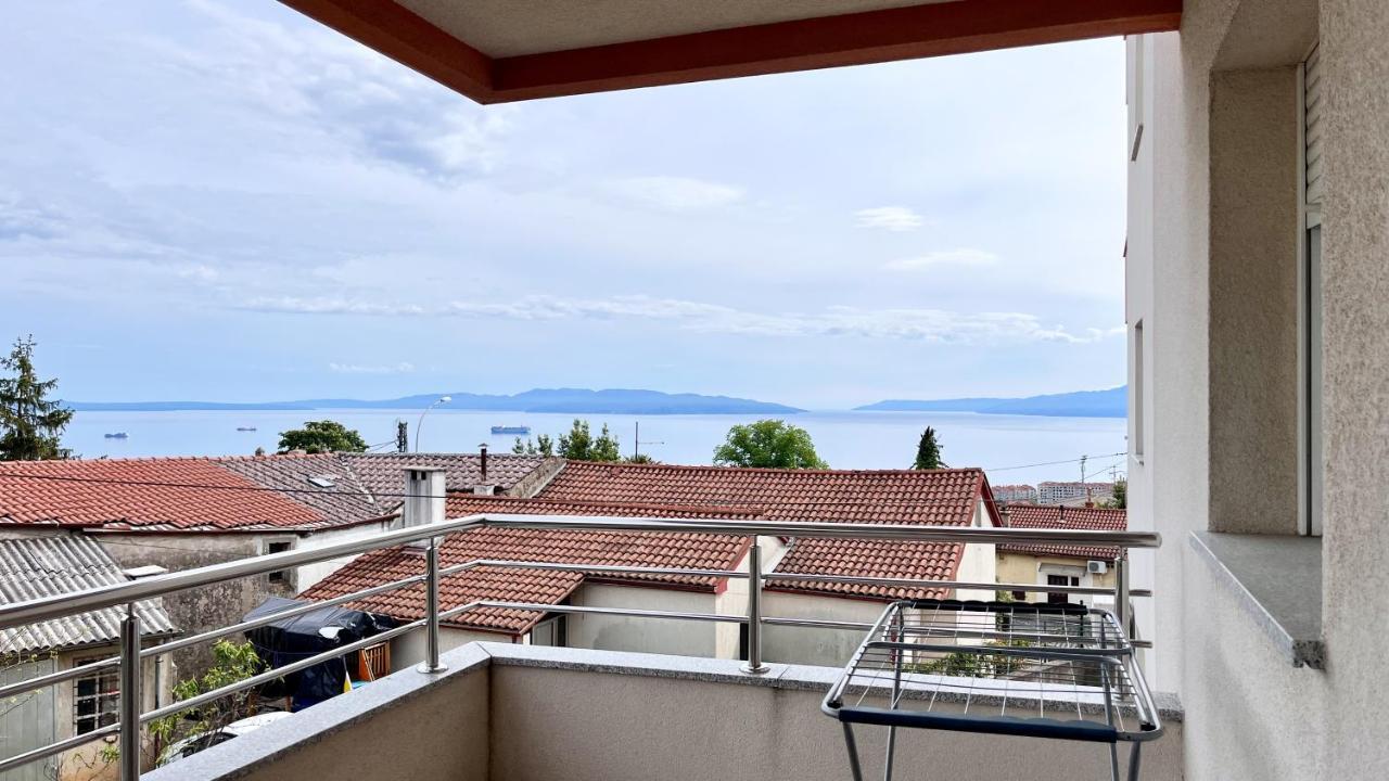 Peachy House Apartamento Rijeka Exterior foto