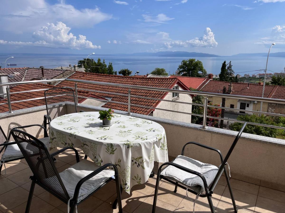 Peachy House Apartamento Rijeka Exterior foto