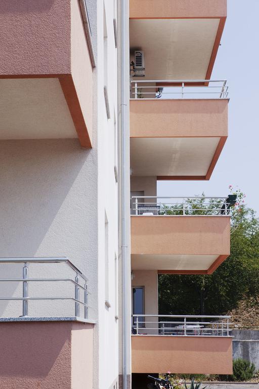 Peachy House Apartamento Rijeka Quarto foto