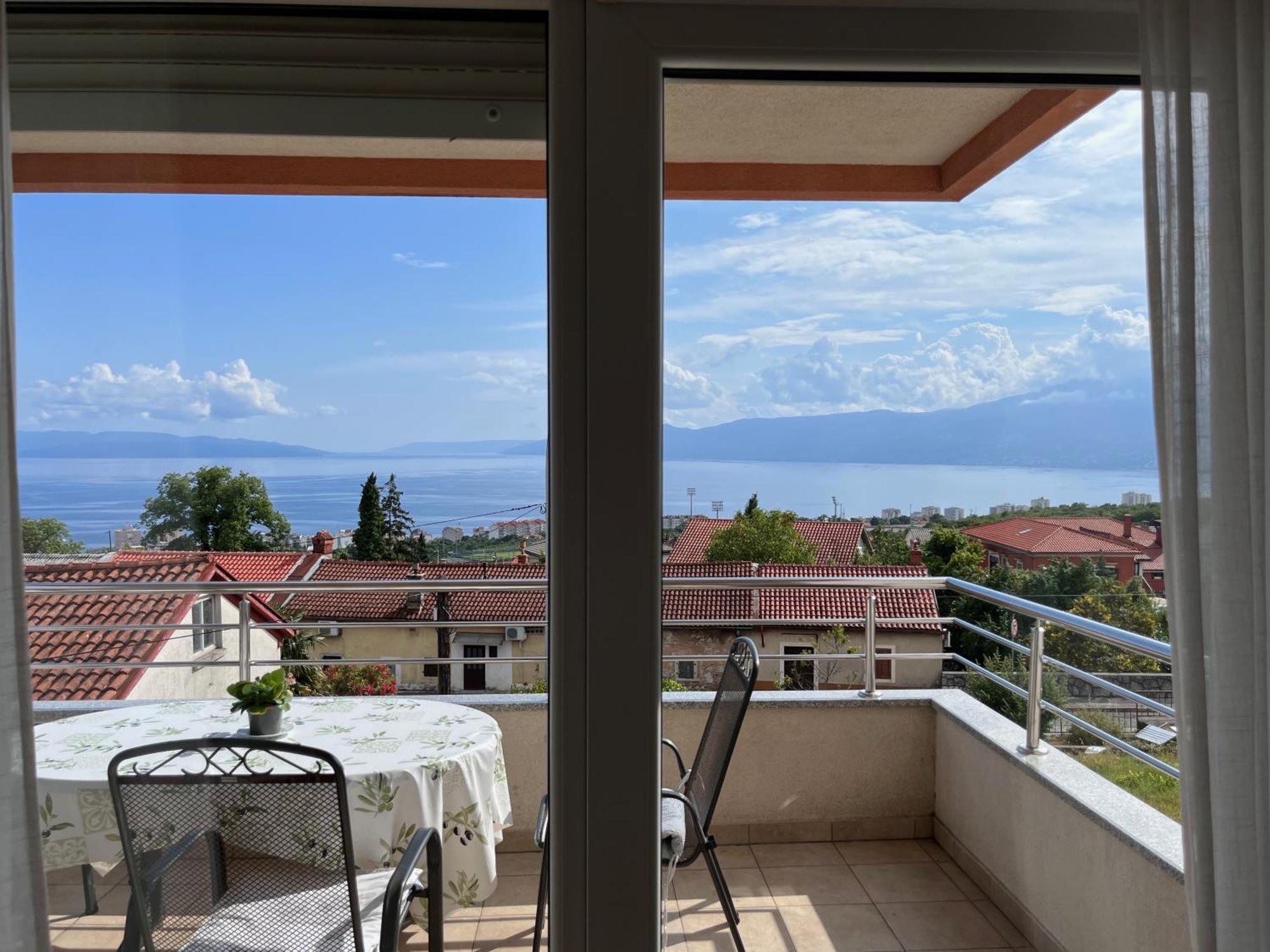 Peachy House Apartamento Rijeka Exterior foto